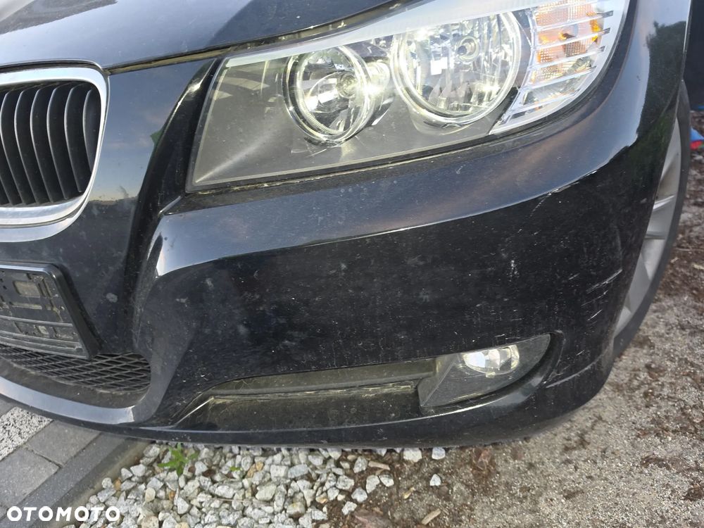 Zderzak  przód  BMW  E90 /E91 Lift w kolorze  475 - 4