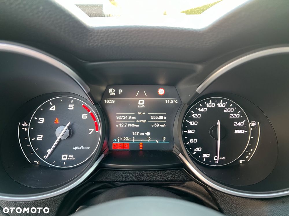 Alfa Romeo Stelvio 2.0 Turbo Veloce Q4 - 37