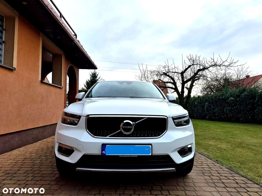Volvo XC 40 D4 AWD Geartronic Momentum - 6