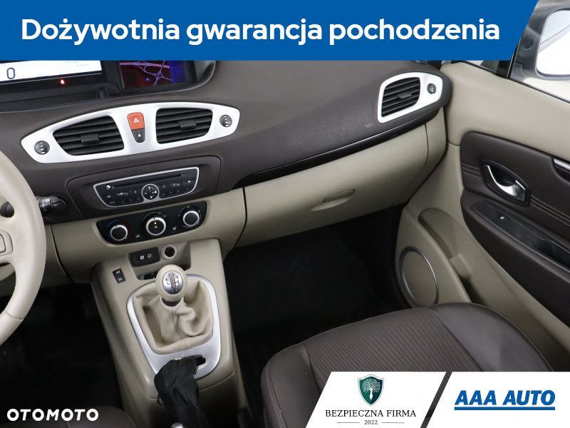 Renault Scenic - 10