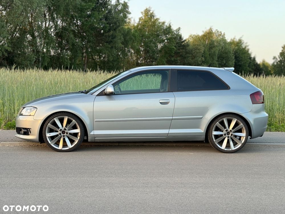 Audi A3 3-drzwiowe 2.0 TDI DPF Ambiente - 5