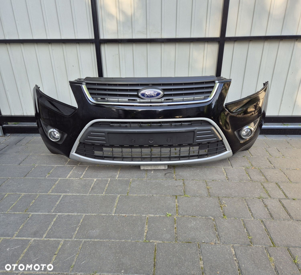 Zderzak przód przedni ford kuga rok 10 kod lak F8