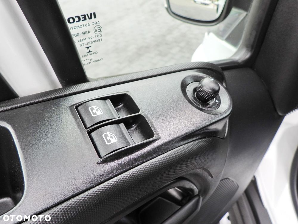 Iveco DAILY  35S18 PLANDEKA 10 PALET WEBASTO TEMPOMAT KLIMATYZACJA  180KM - 30