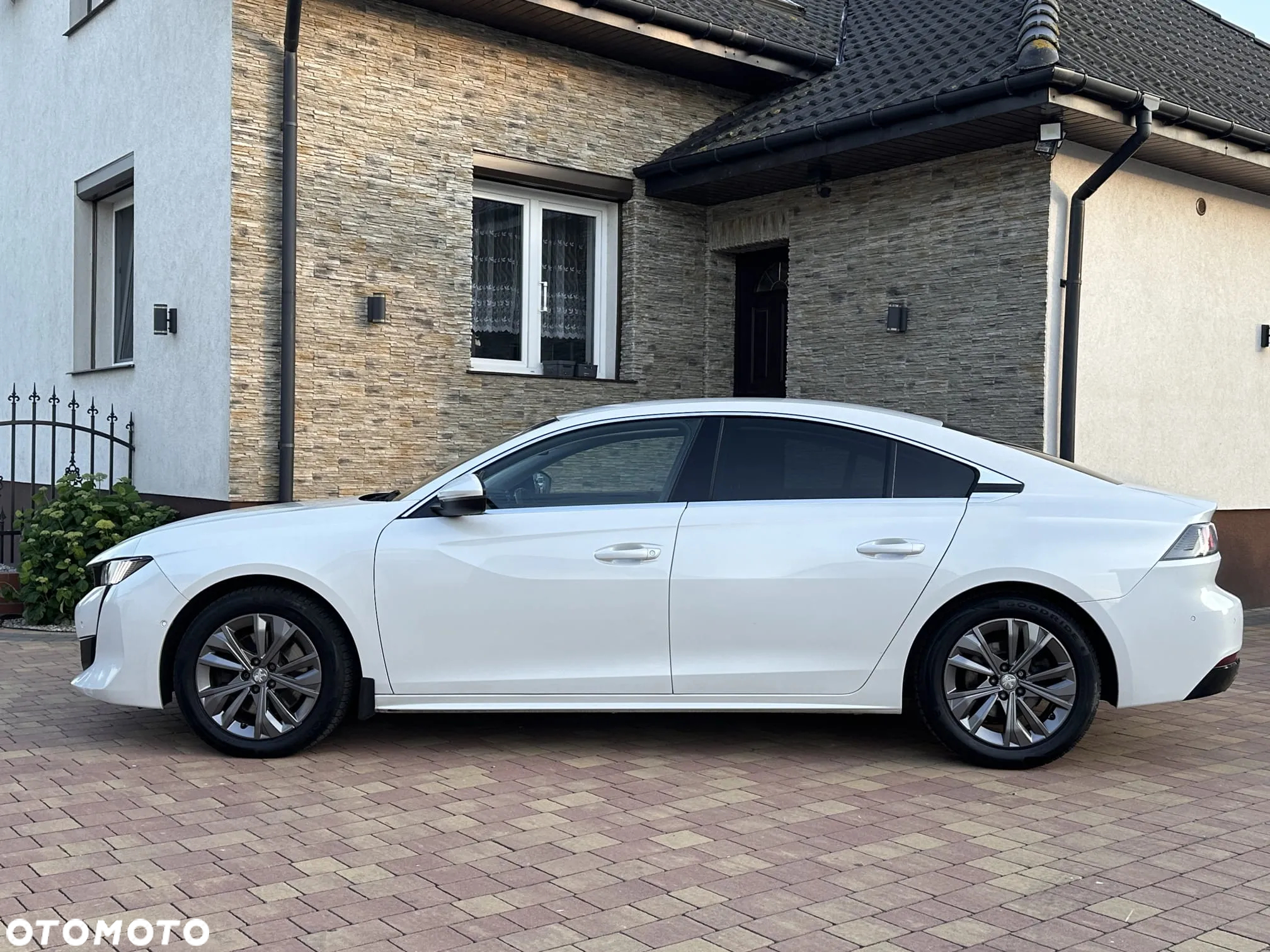 Peugeot 508 2.0 BlueHDi Allure S&S EAT8 - 9