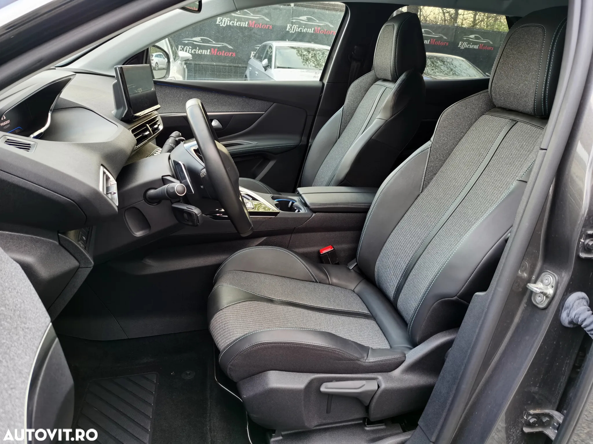Peugeot 3008 1.5 BlueHDI 130 EAT8 Allure Pack - 23