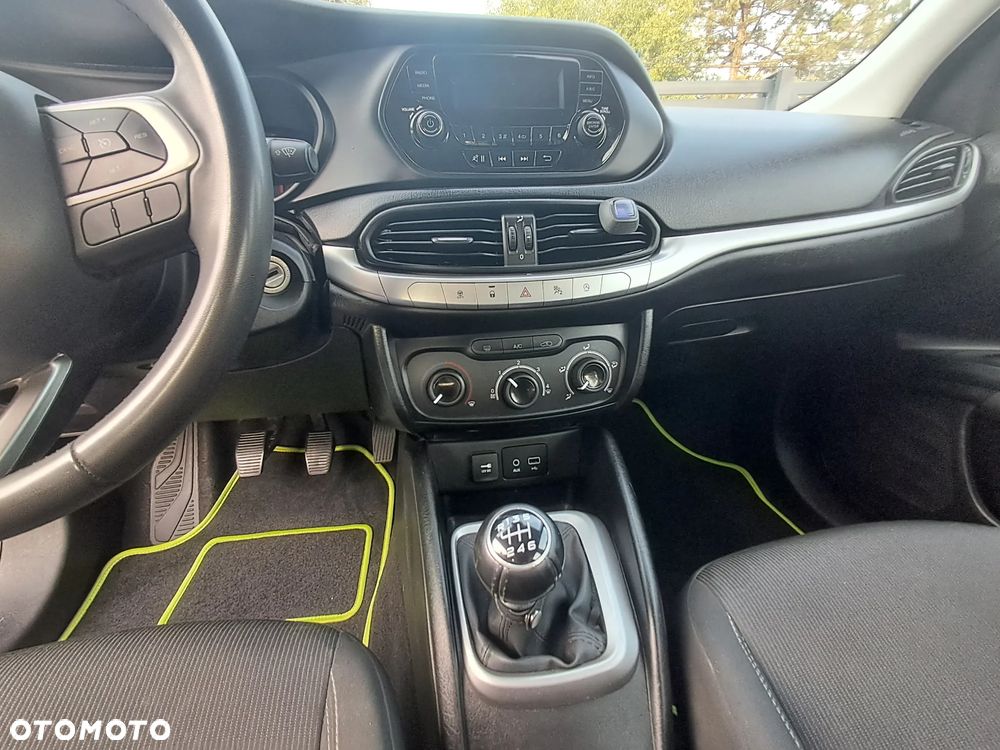 Fiat Tipo 1.4 T-Jet 16v Sport - 7