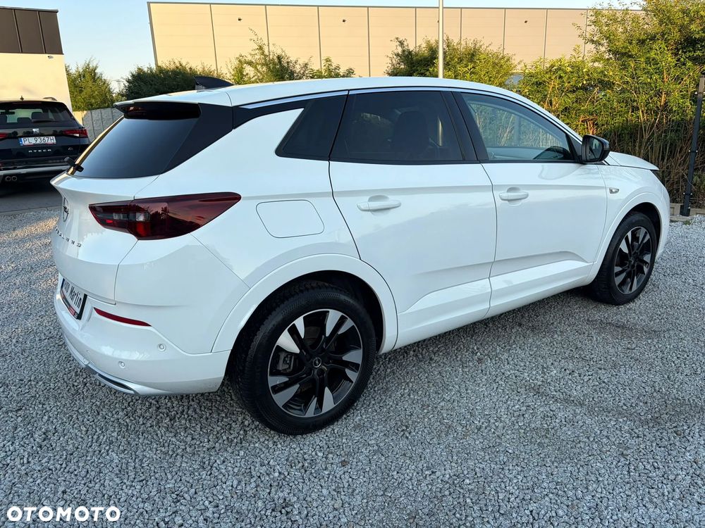 Opel Grandland 1.6 DI Automatik Business Elegance - 13