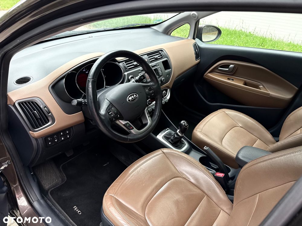 Kia Rio 1.4 Platinum Edition - 30