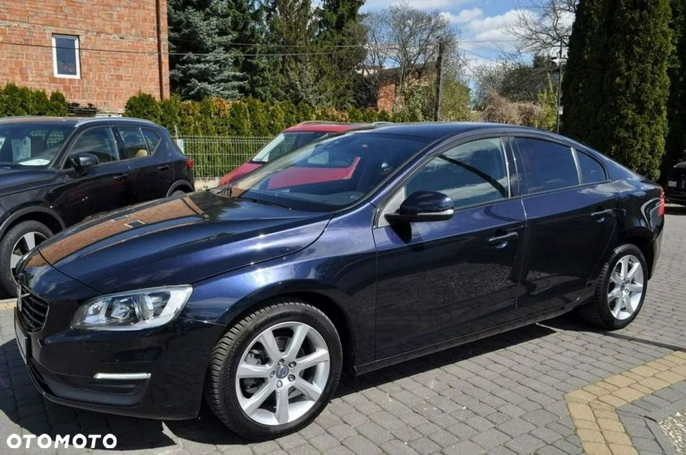 Volvo S60 D4 Drive-E Dynamic Edition (Kinetic) - 5