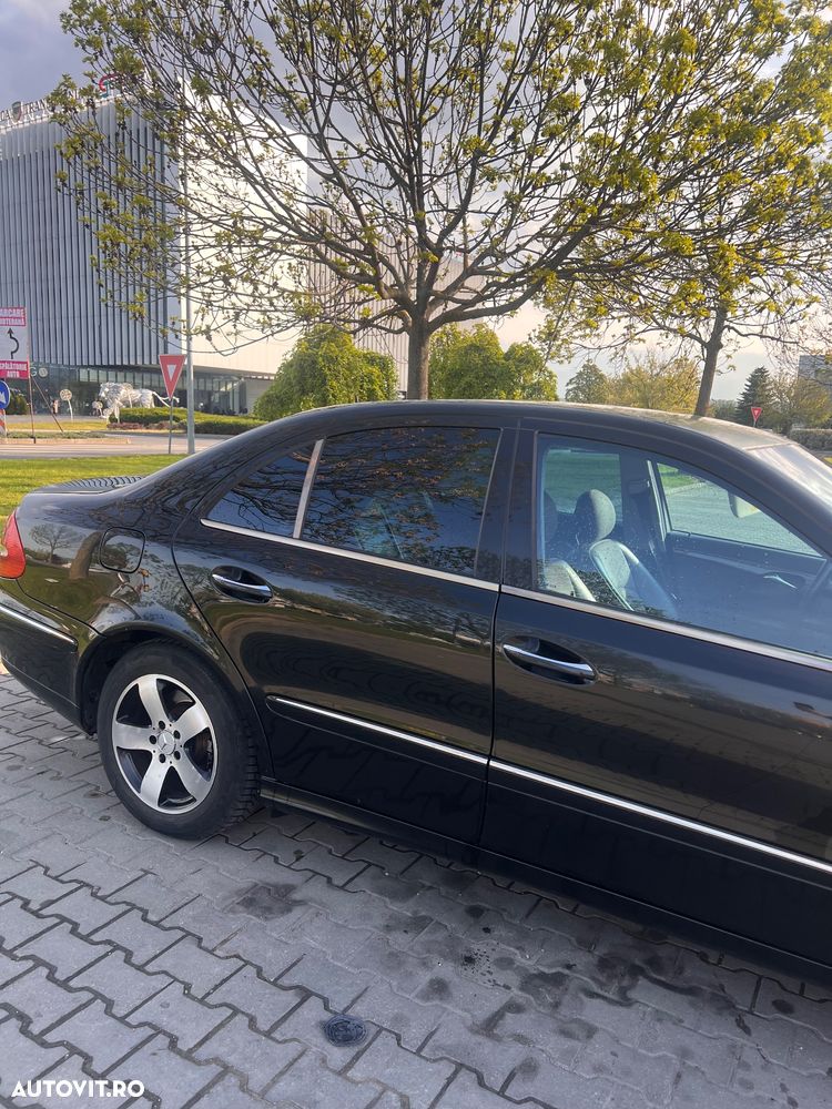 Mercedes-Benz E 220 CDI Automatik Avantgarde - 4