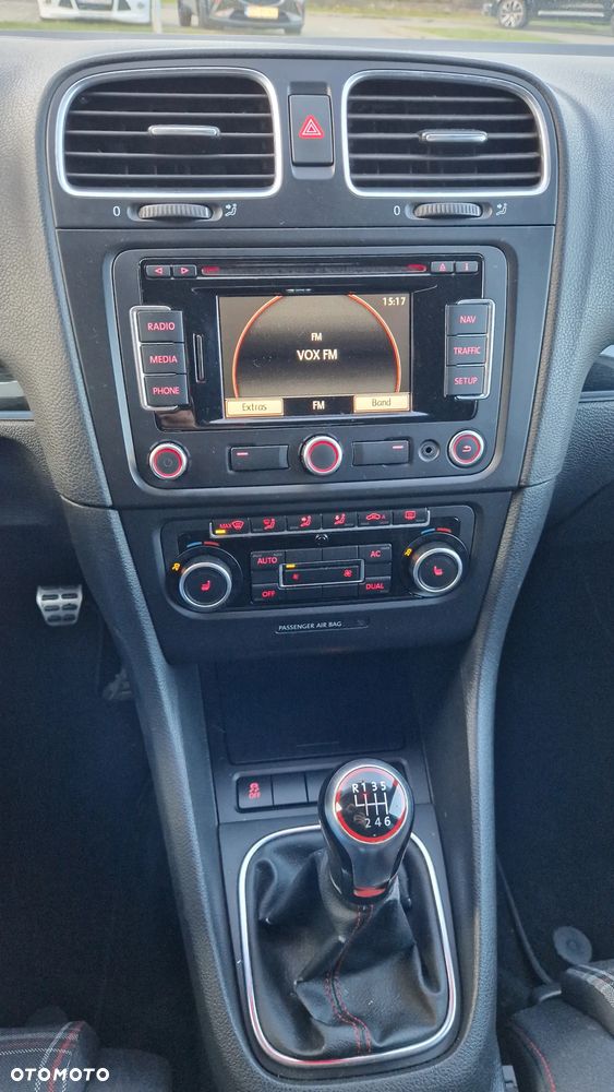 Volkswagen Golf 2.0 TSI GTI - 31