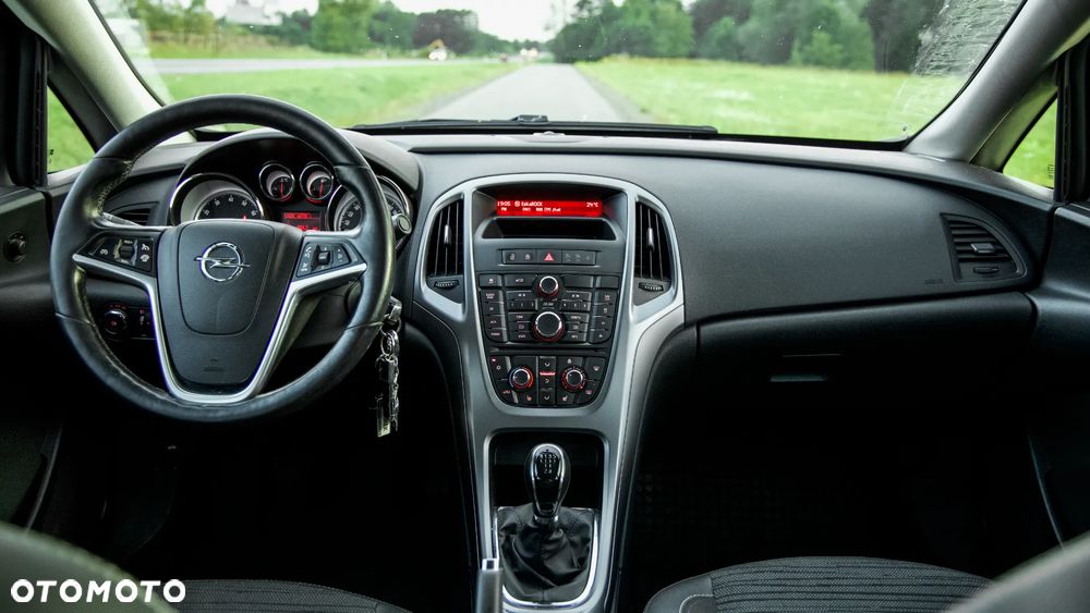 Opel Astra 1.6 Business EU6 - 16