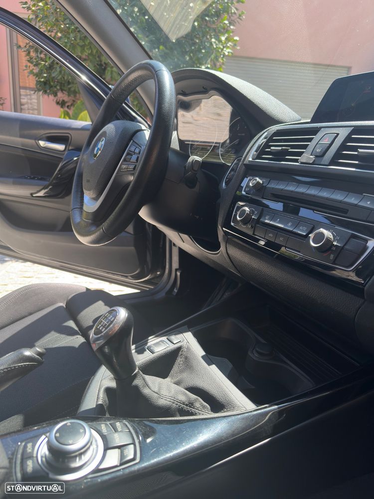BMW 116 d EDynamics Line Sport - 9