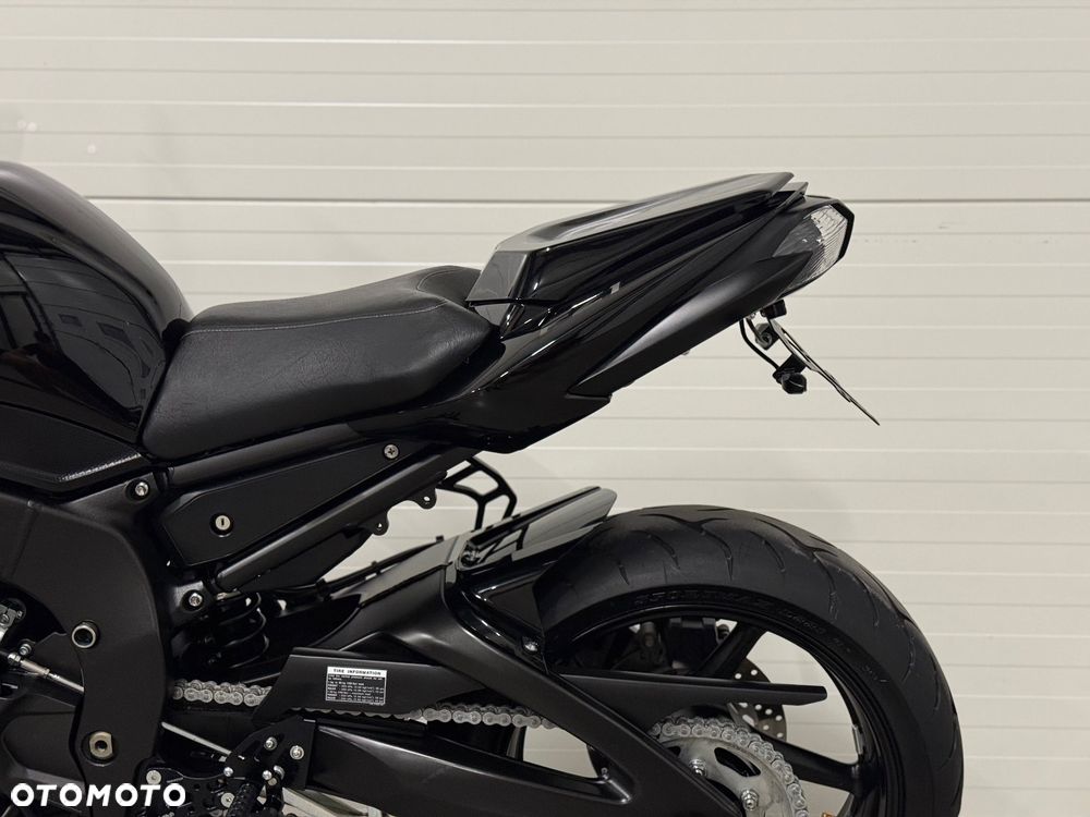 Yamaha FZ - 34