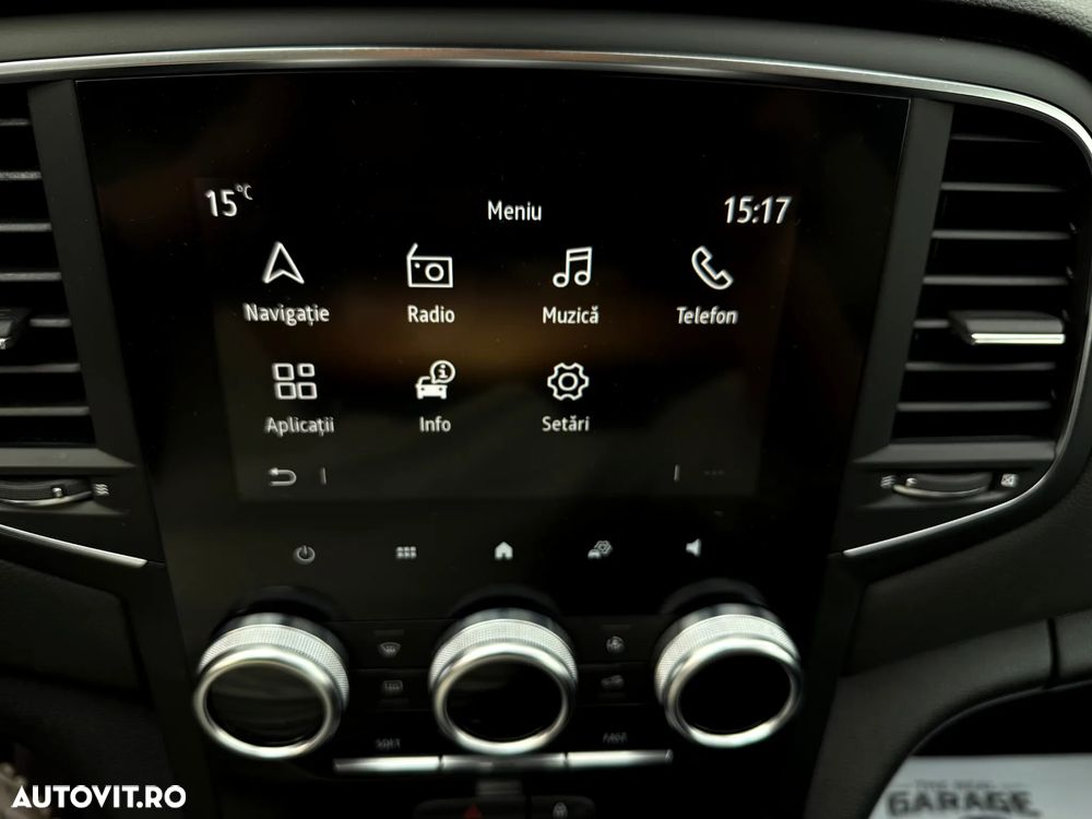 Renault Megane E-TECH 160 ZEN - 12