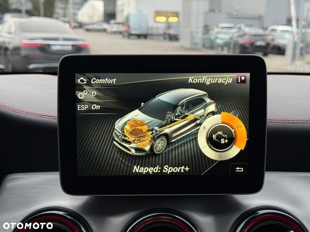 Mercedes-Benz GLA AMG 45 4-Matic - 20