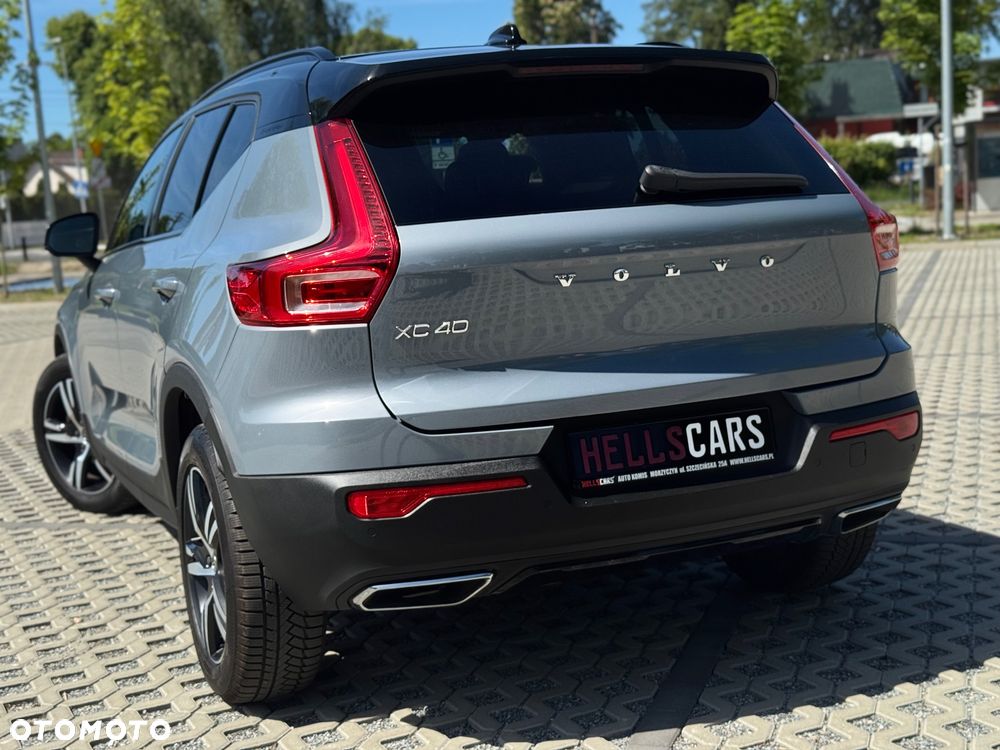 Volvo XC 40 D3 SCR R-Design - 4
