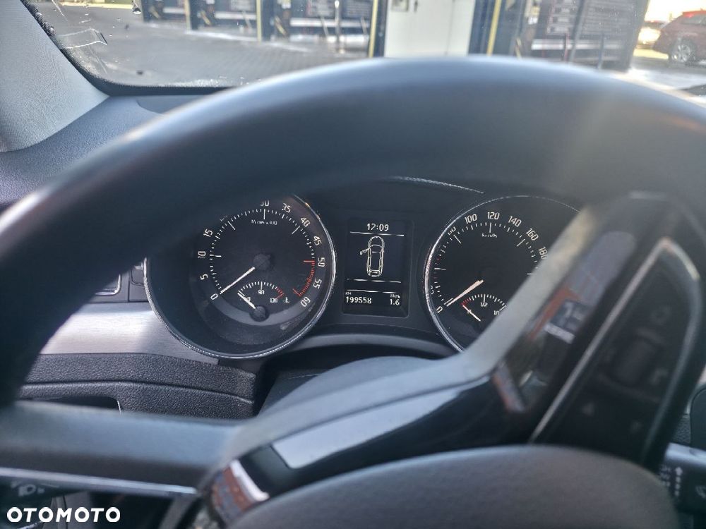Skoda Superb - 14