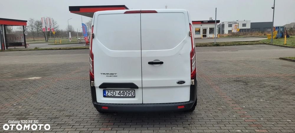 Ford Transit Custom - 13