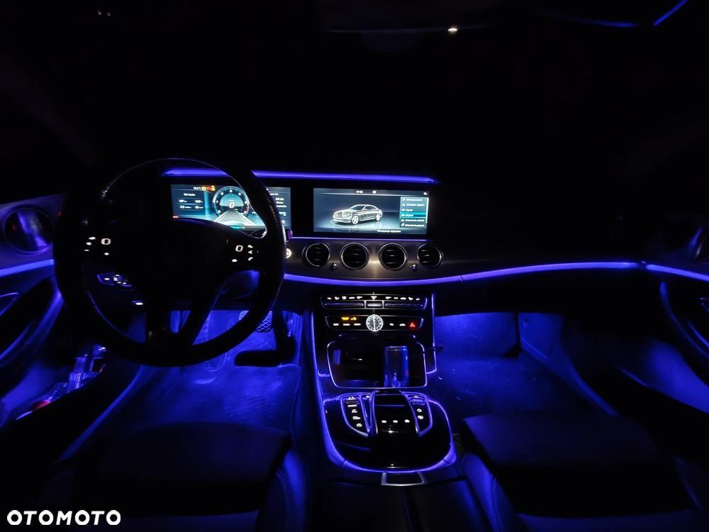 Mercedes-Benz Klasa E 220 d 9G-TRONIC - 4