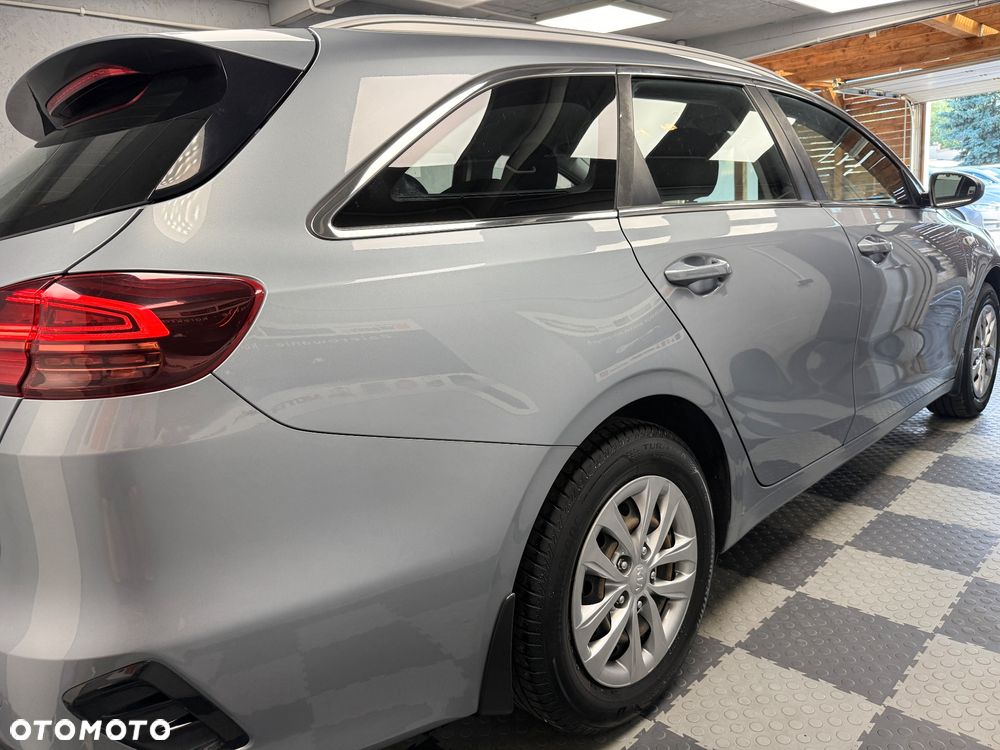 Kia Ceed - 22