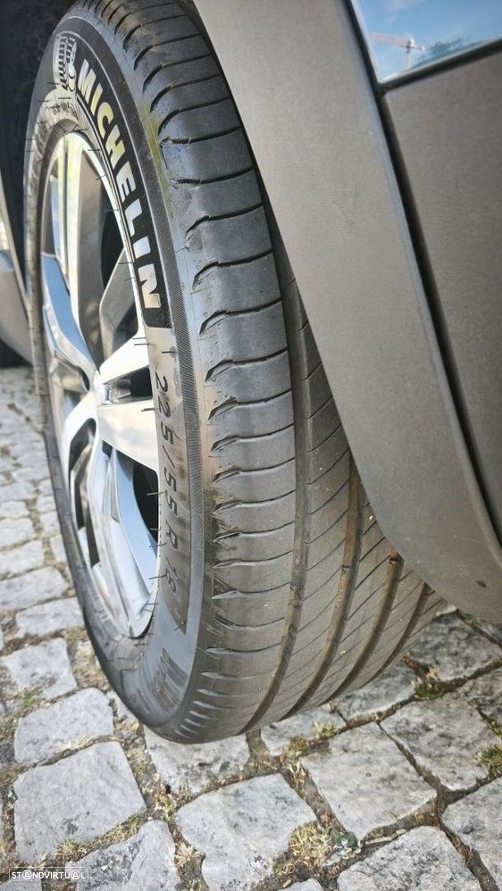 Peugeot 3008 1.6 Hybrid Allure Pack e-EAT8 - 41