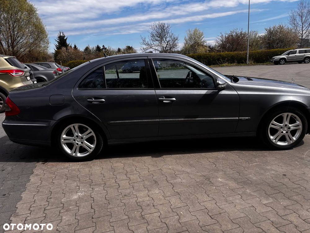 Mercedes-Benz Klasa E 320 CDI 7G-TRONIC Avantgarde BusinessEDITION - 8