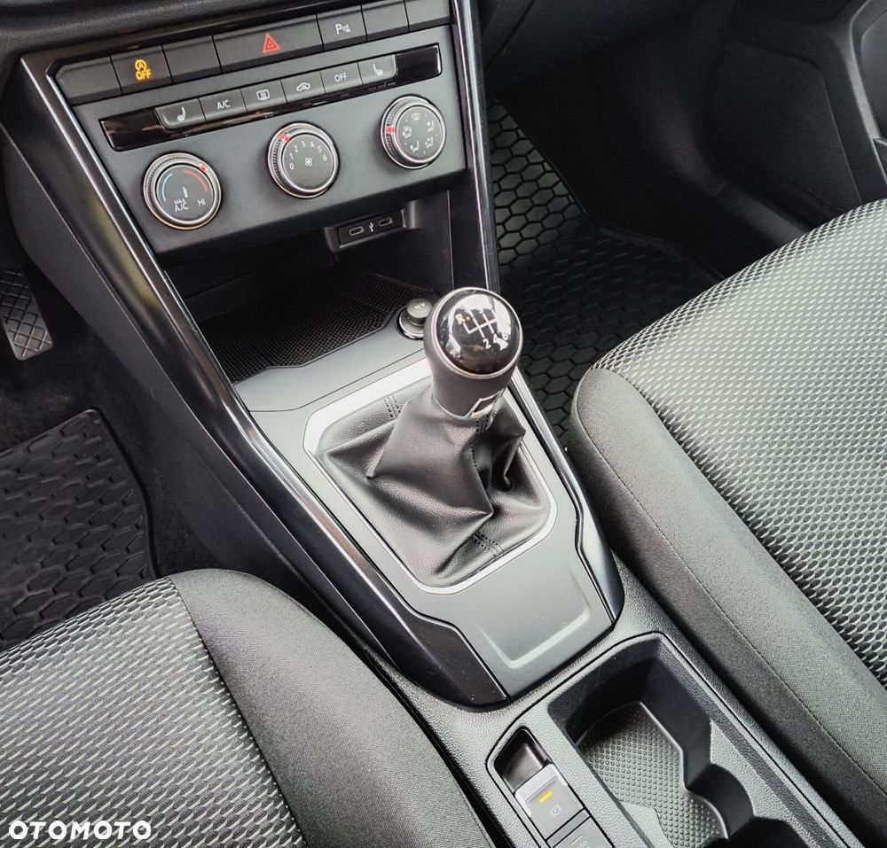 Volkswagen T-Roc 1.0 TSI Life - 21