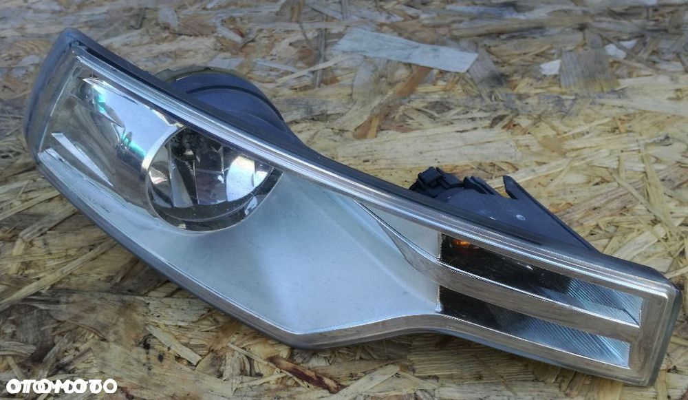 Halogen prawy Kierunkowskaz migacz prawy Citroen C5 2005-