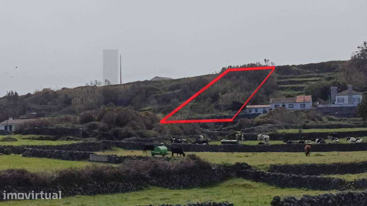 Terreno para Construçao em Amoreiras - Praia da Vitoria - Grande imagem: 3/8