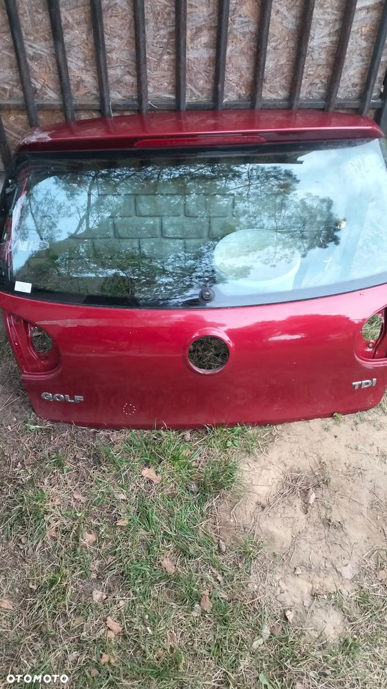 klapa tyl vw golf 5 - 1