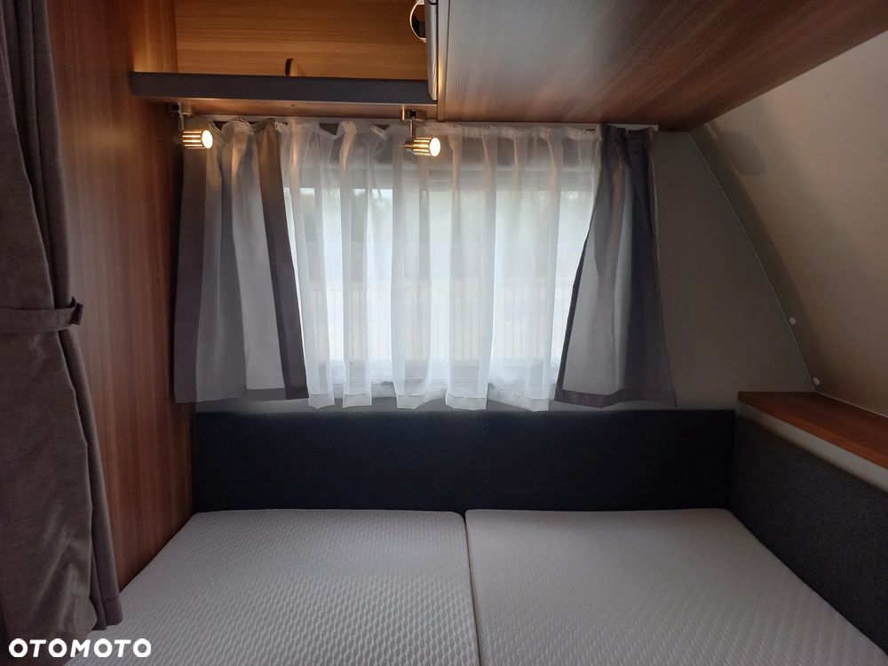 Weinsberg 420 QD, Mover, prysznic, I wł. Stan idealny - 28