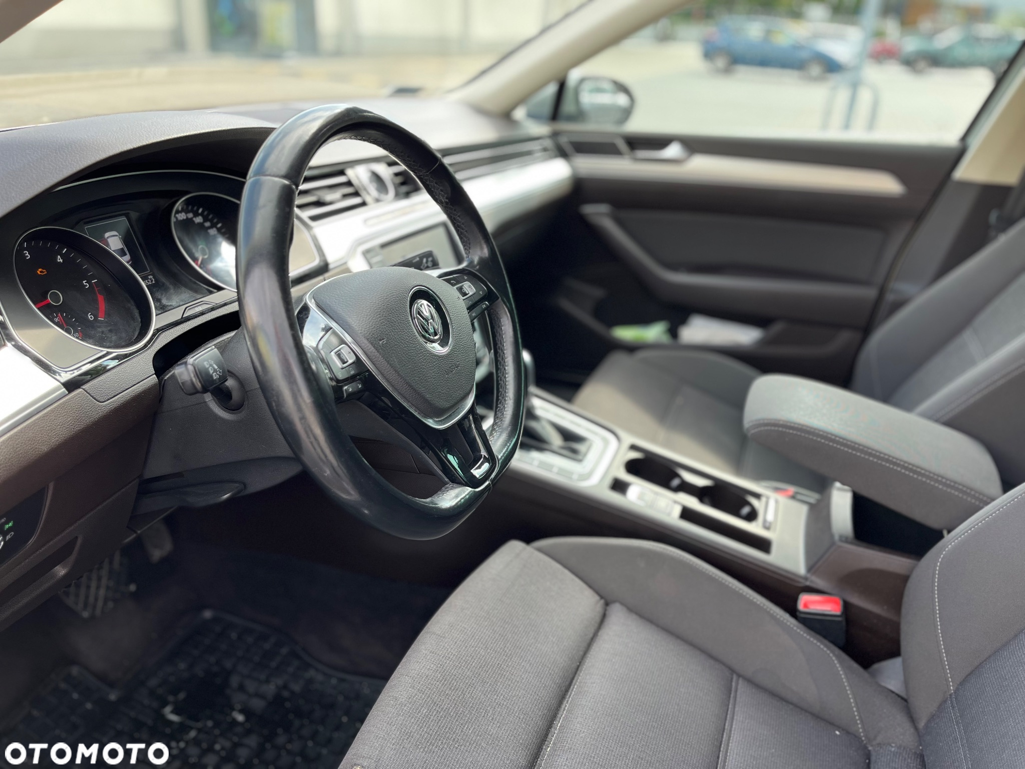Volkswagen Passat 2.0 TDI SCR Highline DSG - 23