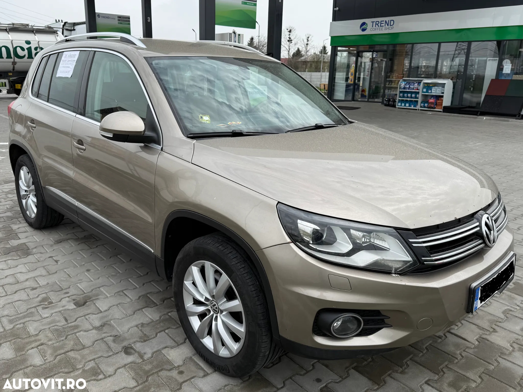 Volkswagen Tiguan 2.0 TDI 4Motion Sport & Style - 2