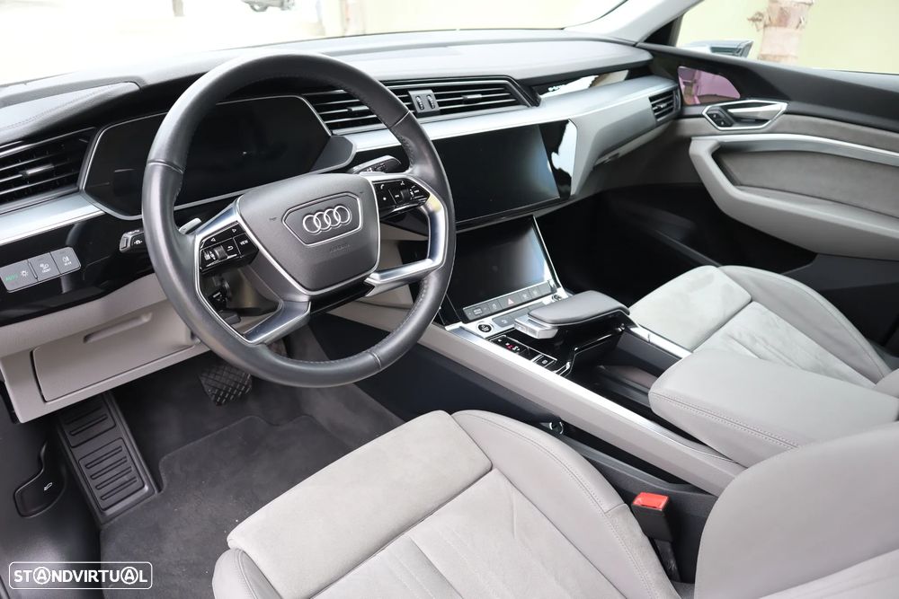 Audi e-tron Sportback 50 quattro - 22