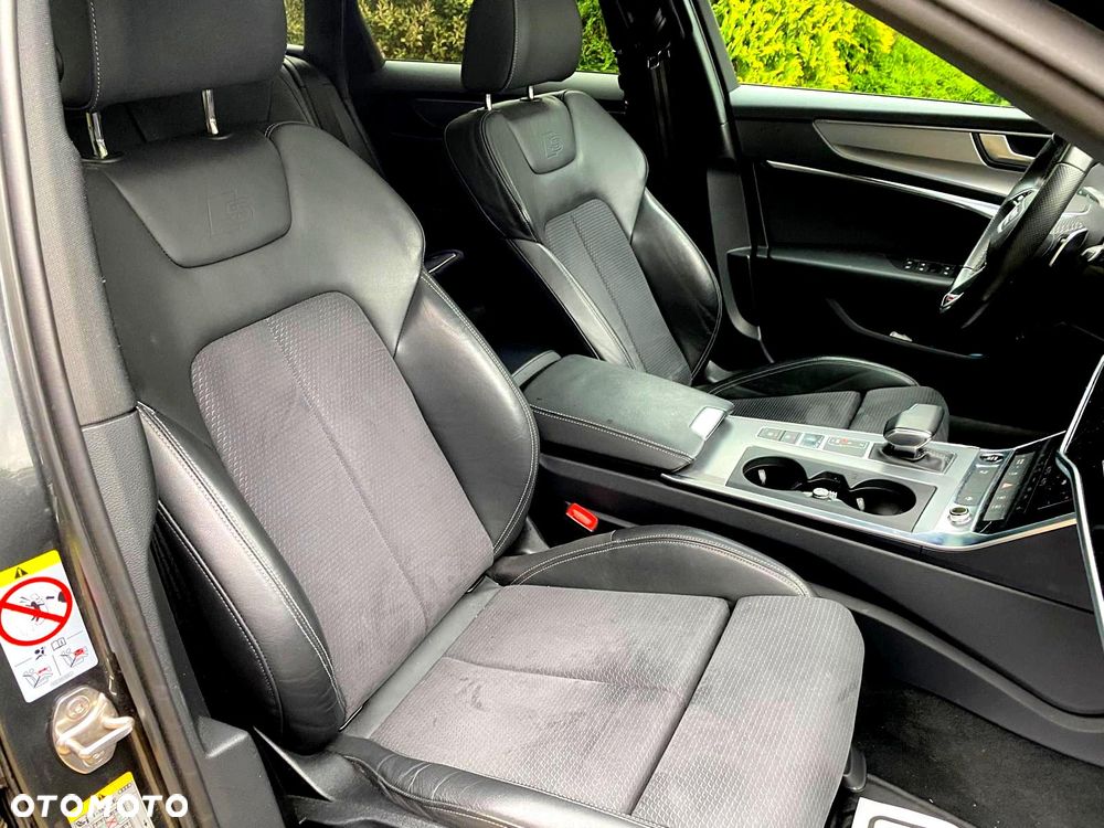 Audi A6 Avant 40 TDI quattro S tronic S line - 29