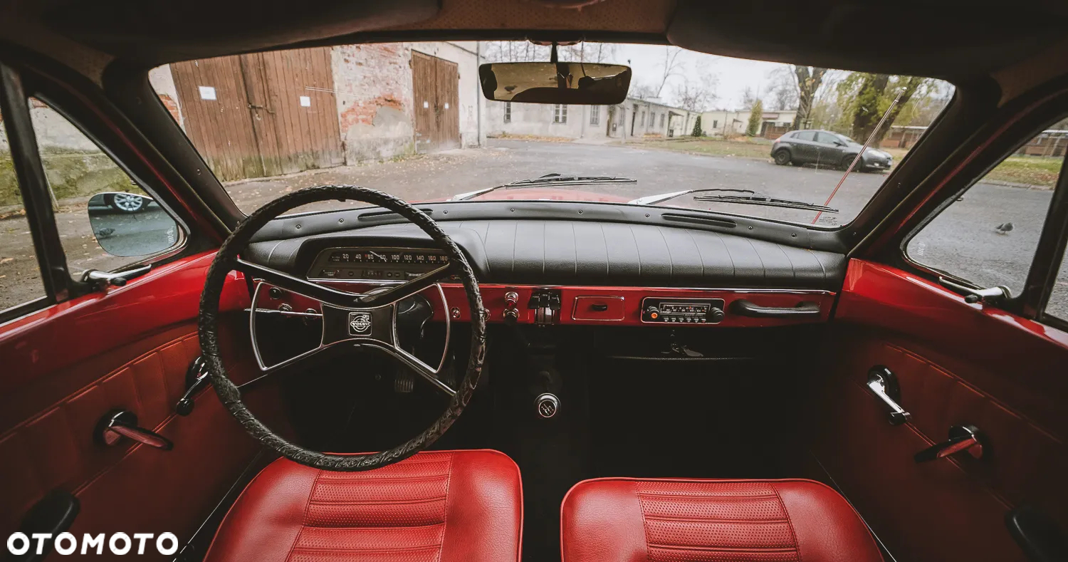 Volvo Inny - 32
