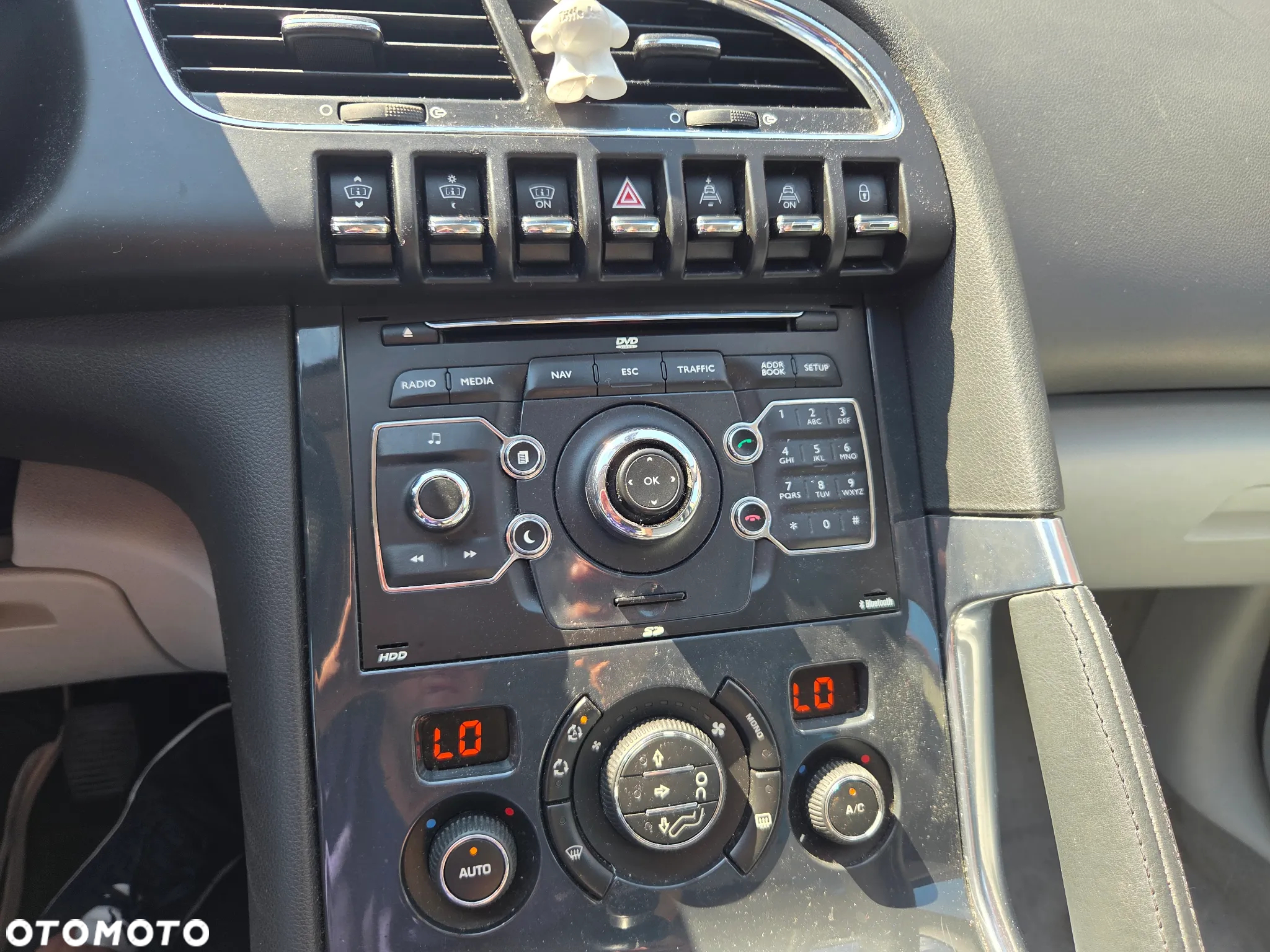Peugeot 3008 1.6 Premium+ - 26