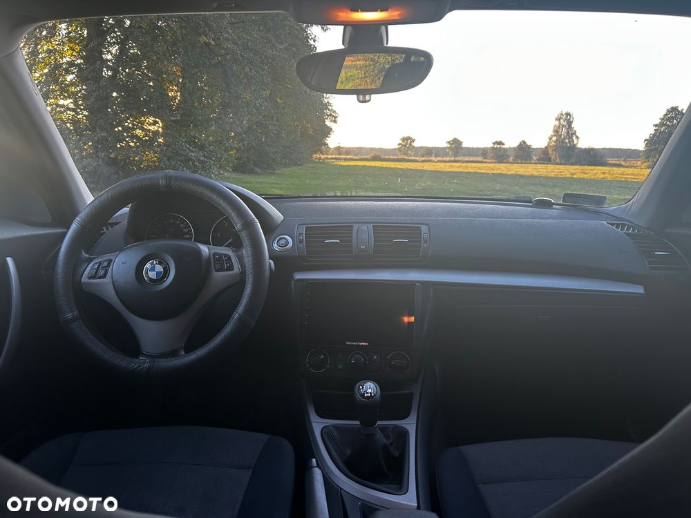 BMW Seria 1 118d - 9