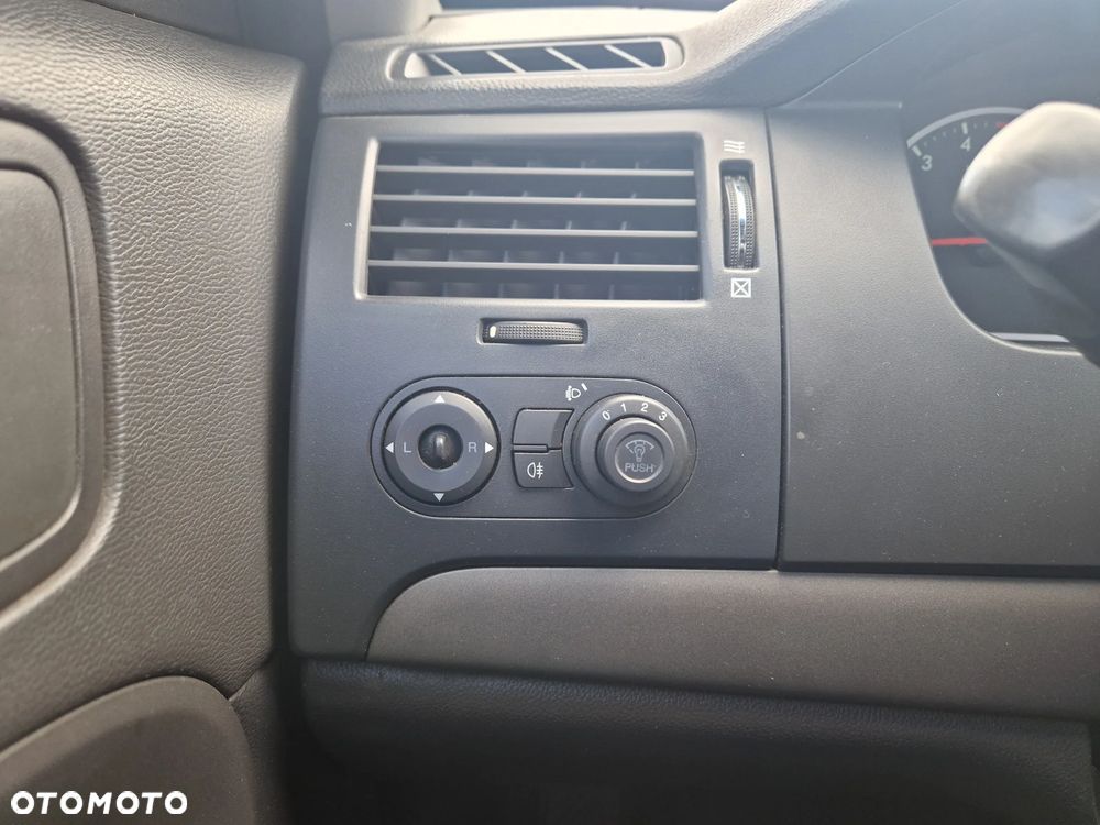 Chevrolet Epica 2.0 D LS - 17