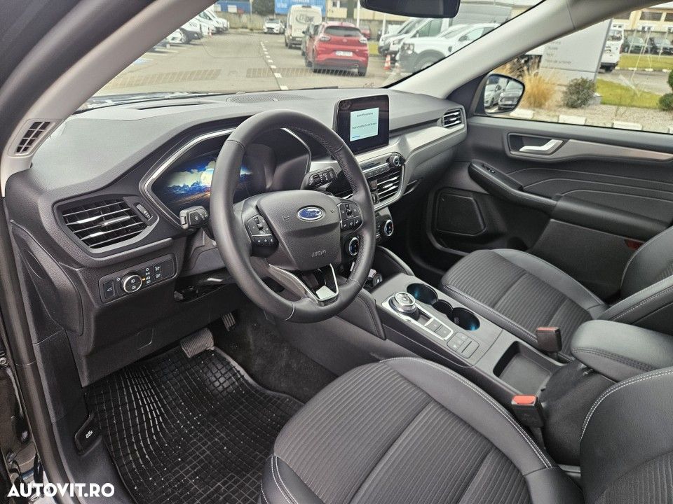 Ford Kuga - 14