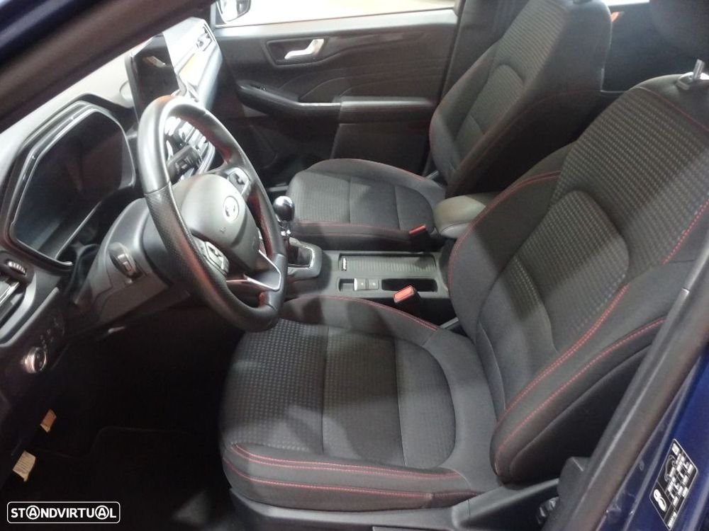 Ford Kuga 1.5 EcoBoost ST-Line - 12
