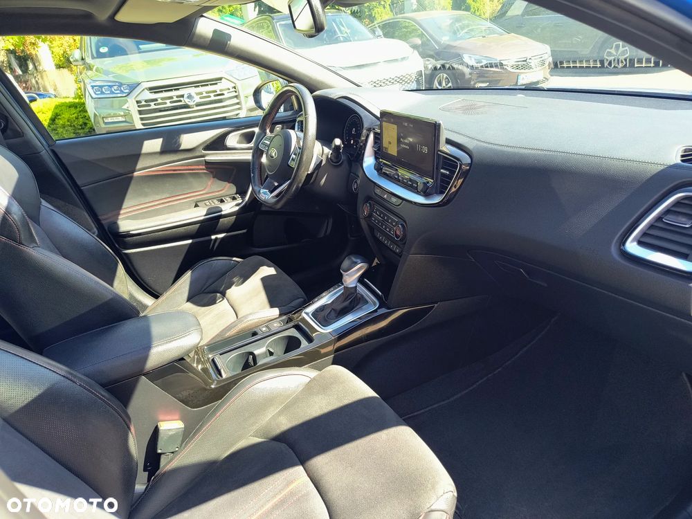 Kia ProCeed - 14