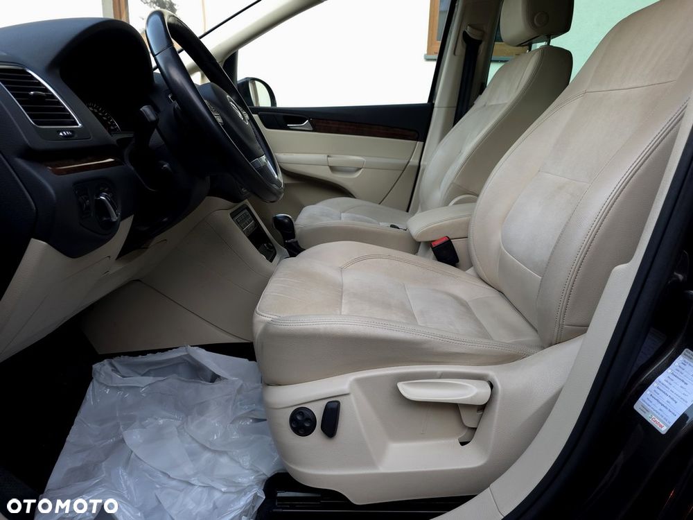 Volkswagen Sharan 2.0 TDI Highline DSG - 9