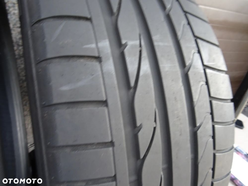 225/45/R17 91W Bridgestone Potenza RE050A - 4