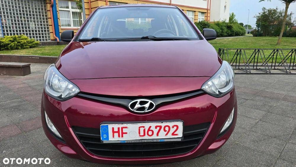 Hyundai i20 - 19