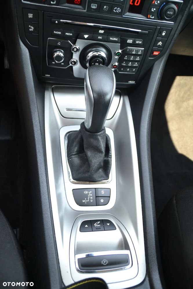 Citroën C5 2.0 16V Confort - 28