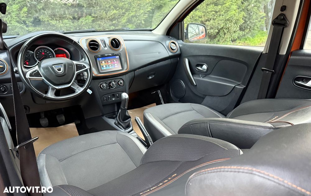 Dacia Sandero Stepway dCi 90 Prestige - 8