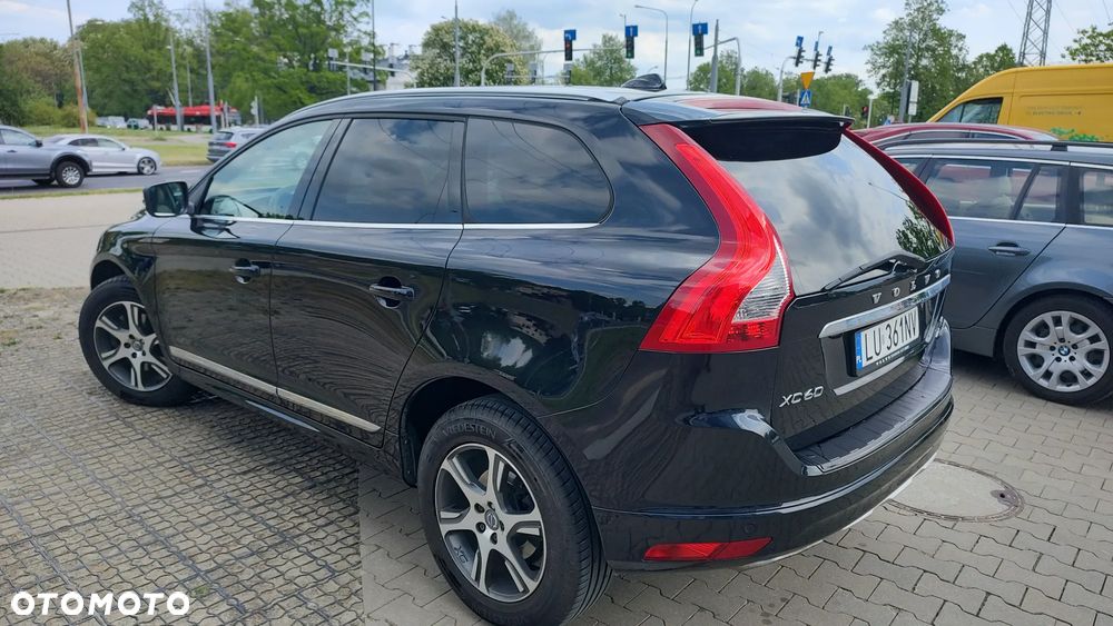 Volvo XC 60 T6 AWD Edition Pro - 4