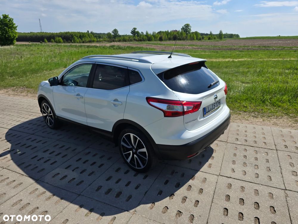 Nissan Qashqai 1.2 DIG-T N-Connecta Xtronic EU6 - 16